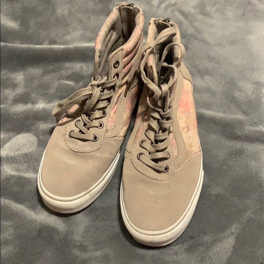 Floral vans